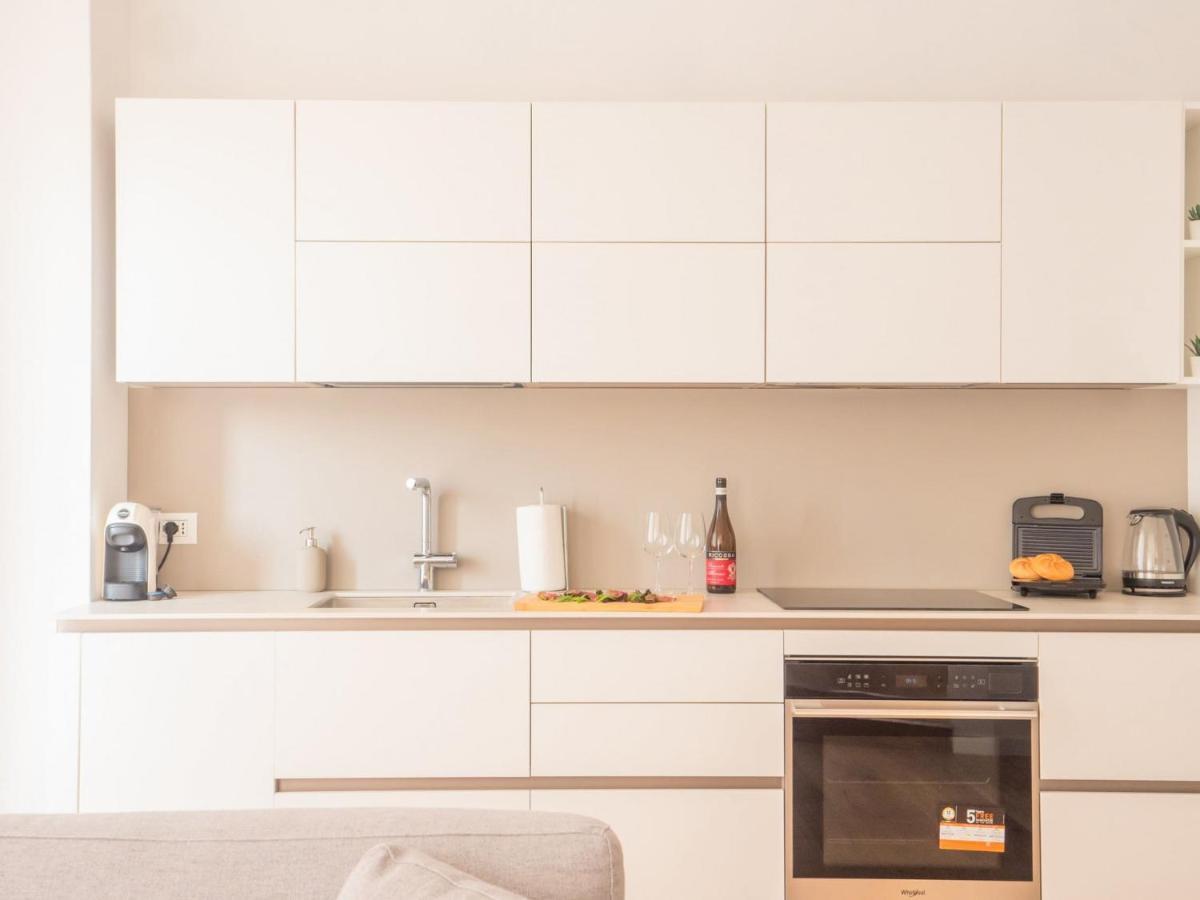 The Rent - Modern Near Corso Buenos Aires * Milano
